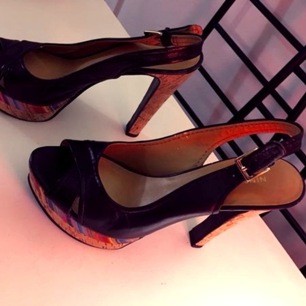 Nine West size 7 heel